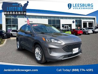 Used 2022 Ford Escape SE w/ Convenience Package image 1