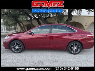 Used 2015 Toyota Camry XLE image 1