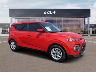 Used 2020 Kia Soul S image 1