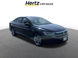 Used 2022 Volkswagen Jetta SE image 1