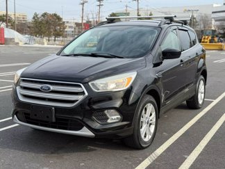 Used 2018 Ford Escape SE image 1