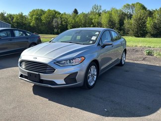 Certified 2020 Ford Fusion SE image 1