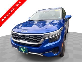 Used 2023 Kia Seltos LX image 1