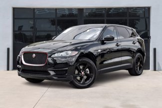 Used 2017 Jaguar F-PACE Premium image 1