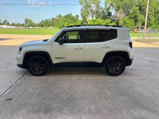 Used 2021 Jeep Renegade Latitude w/ Sun & Sound Group image 1