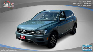 Used 2021 Volkswagen Tiguan SE w/ Panoramic Sunroof Package image 1