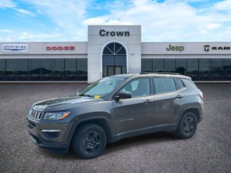 Used 2018 Jeep Compass Sport image 1