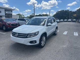 Used 2016 Volkswagen Tiguan SE image 1
