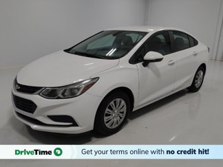Used 2017 Chevrolet Cruze LS image 1