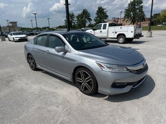 Used 2016 Honda Accord Touring image 1