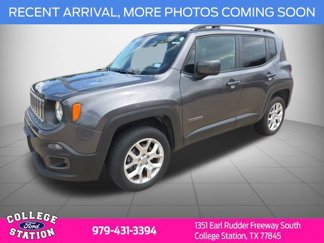 Used 2016 Jeep Renegade Latitude image 1