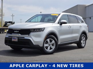 Used 2022 Kia Sorento LX image 1