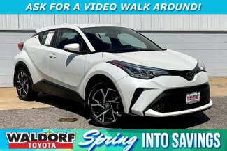 Used 2022 Toyota C-HR XLE image 1