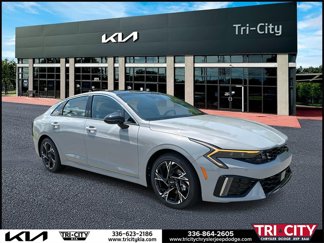 New 2025 Kia K5 GT-Line image 1