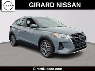 Used 2022 Nissan Kicks SV image 1