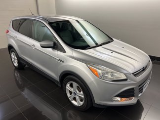 Used 2015 Ford Escape SE image 1