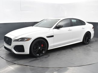 Used 2024 Jaguar XF R-Dynamic SE image 1