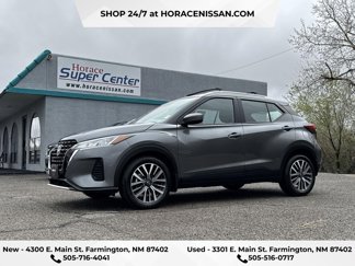 Used 2023 Nissan Kicks SV w/ Exterior Package image 1