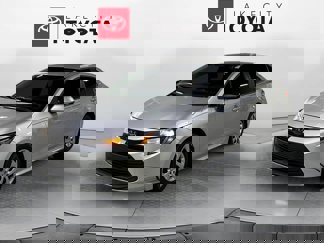 Used 2025 Toyota Corolla LE image 1