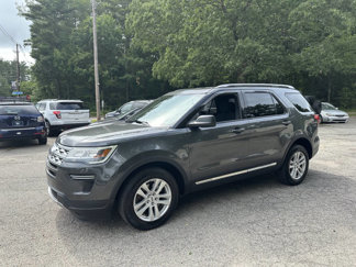 Used 2018 Ford Explorer XLT image 1