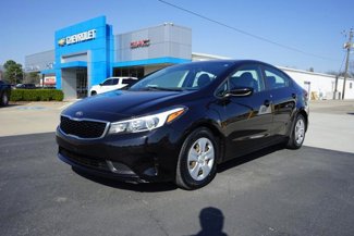 Used 2018 Kia Forte LX w/ LX Rear Camera Package image 1