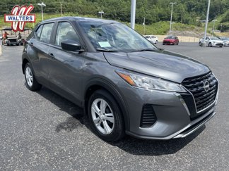 New 2025 Nissan Kicks Play S image 1
