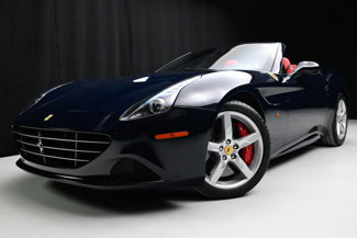 Used 2016 Ferrari California T image 1