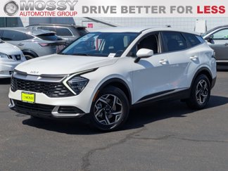 Used 2024 Kia Sportage LX image 1