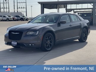 Used 2020 Chrysler 300 S image 1