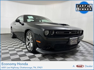 Used 2023 Dodge Challenger GT image 1
