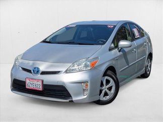 Used 2013 Toyota Prius Three image 1
