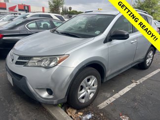 Used 2013 Toyota RAV4 LE image 1