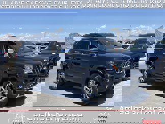 Used 2015 Jeep Grand Cherokee Limited w/ Luxury Group II image 1