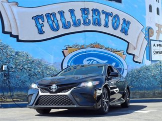 Used 2019 Toyota Camry SE image 1