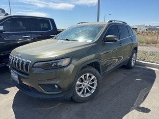 Used 2019 Jeep Cherokee Latitude w/ Popular Appearance Group image 1