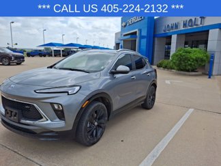 Used 2024 Buick Encore GX Sport Touring image 1
