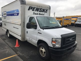 Used 2022 Ford E-350 and Econoline 350 Super Duty image 1