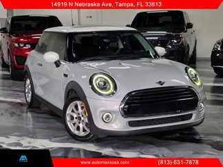 Used 2021 MINI Cooper 2-Door Hardtop w/ Premium Package image 1