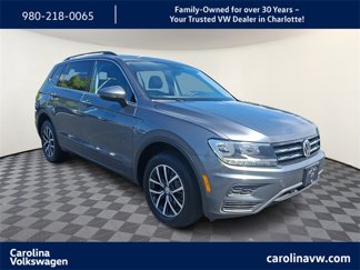 Used 2019 Volkswagen Tiguan SE w/ Panoramic Sunroof Package image 1
