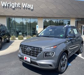 New 2025 Hyundai Venue Limited image 1
