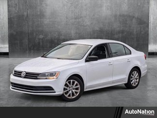 Used 2015 Volkswagen Jetta SE image 1