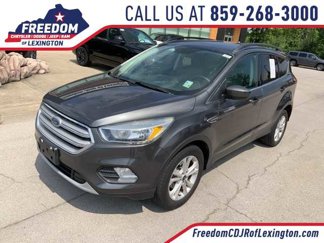 Used 2018 Ford Escape SE w/ SE Sync 3 Package image 1