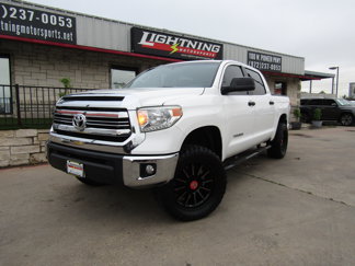 Used 2017 Toyota Tundra SR5 image 1