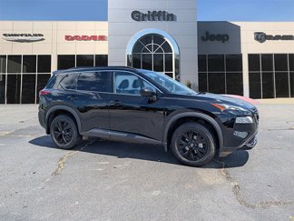 Used 2023 Nissan Rogue SV w/ SV Premium B Package image 1