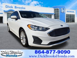 Used 2019 Ford Fusion SE image 1