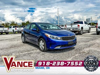 Used 2017 Kia Forte LX video 1