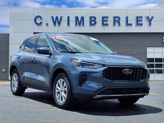 Certified 2023 Ford Escape Active w/ Tech Pack #2 image 1