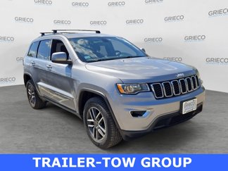 Used 2019 Jeep Grand Cherokee Laredo w/ 18" Wheel & 8.4" Radio Group image 1