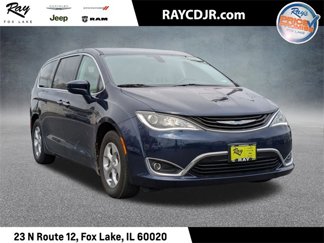 Certified 2018 Chrysler Pacifica Touring Plus image 1