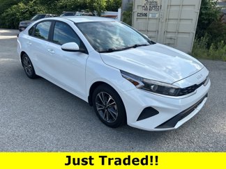 Certified 2023 Kia Forte LXS image 1